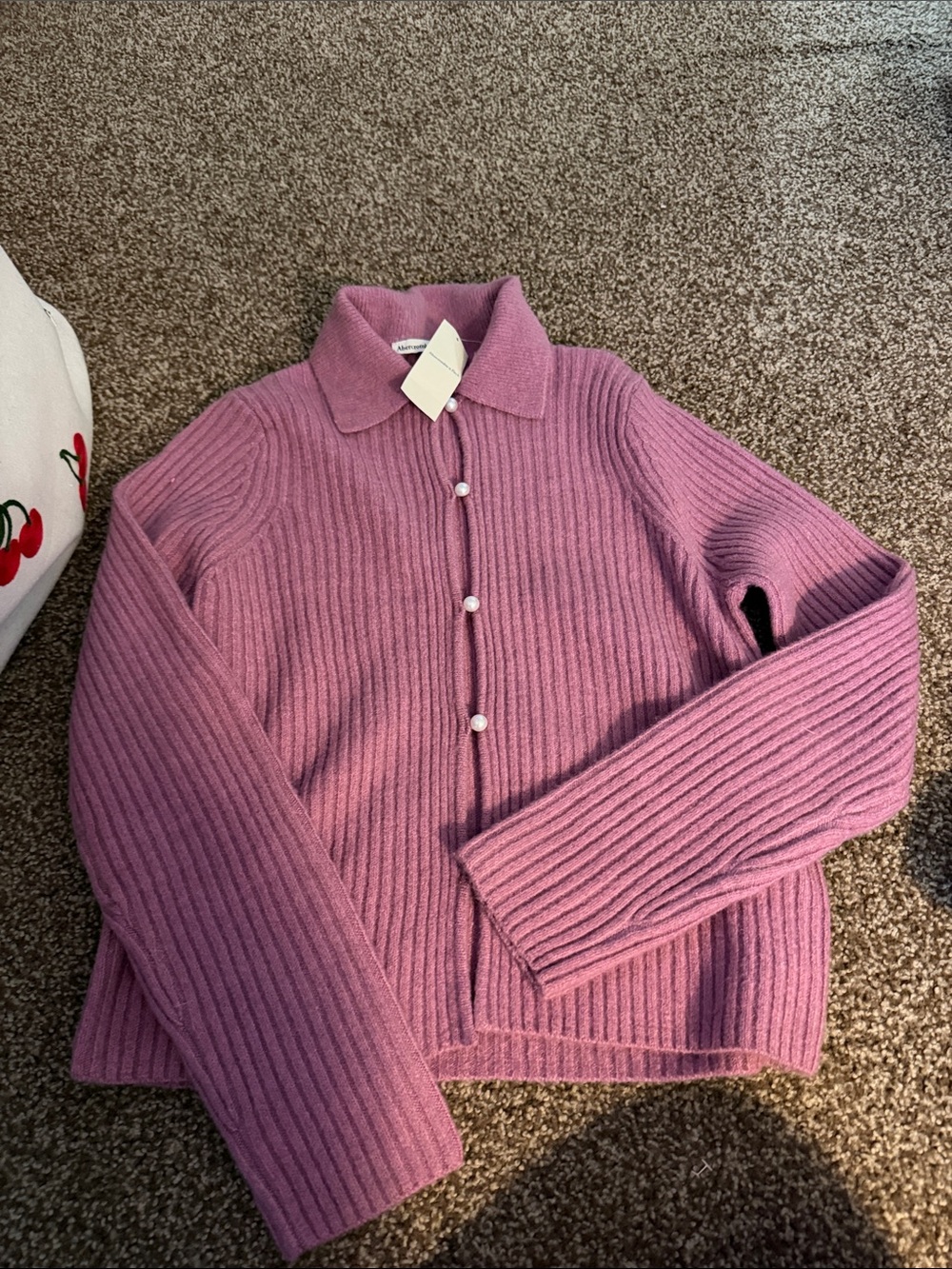 Abercrombie & Fitch Pink Ribbed Button-Up Cardigan